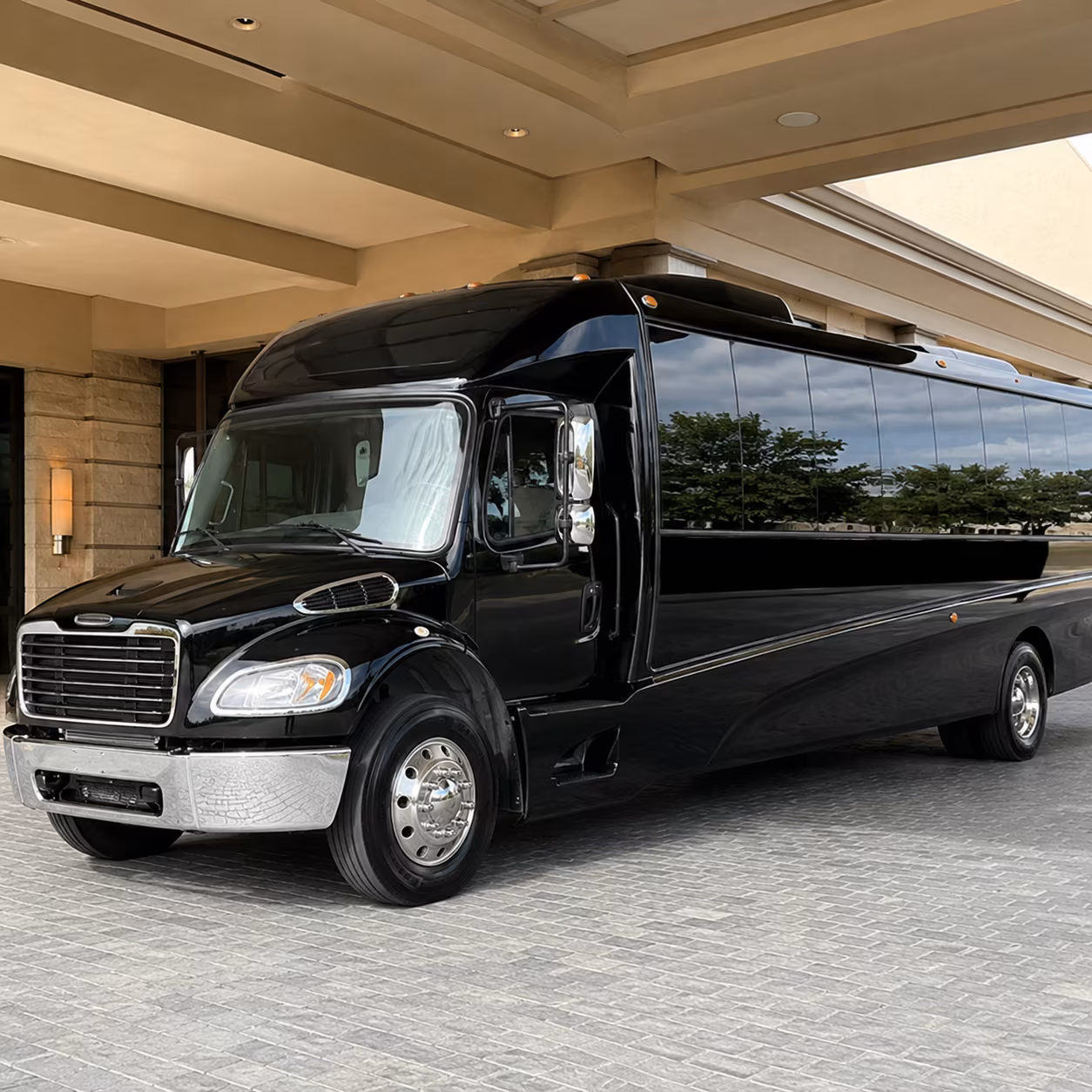 cape coral 18 passenger minibus