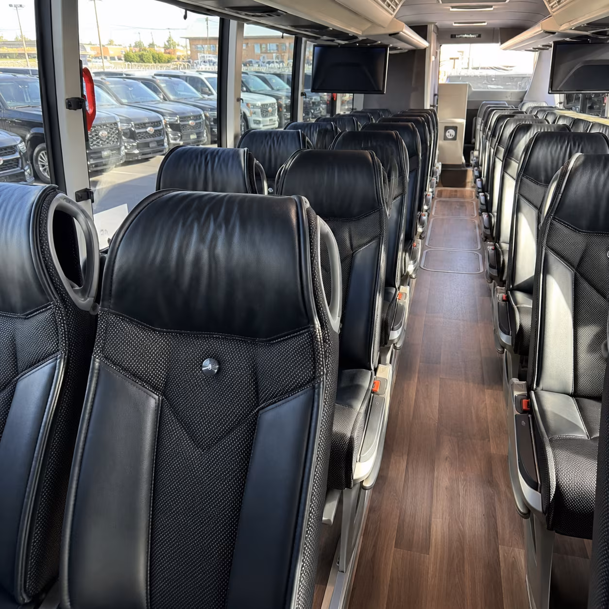 charter buses for cape coral group wine tasting events and private vineyard tours