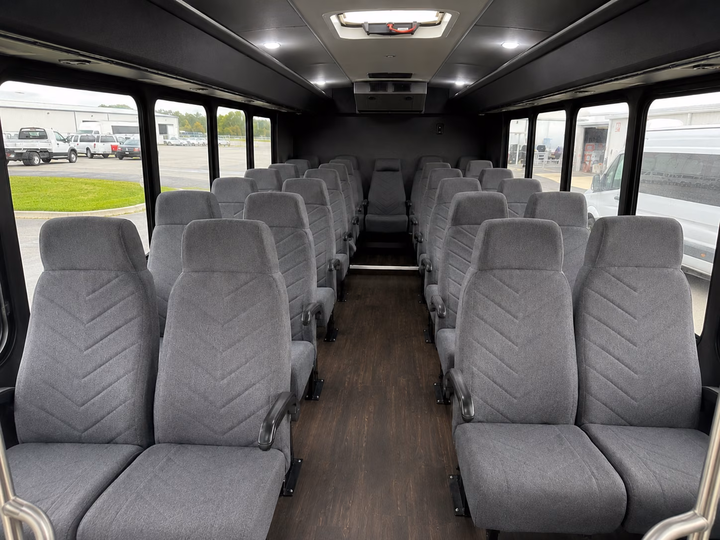 minibuses for cape coral bridal party transportation on the wedding day