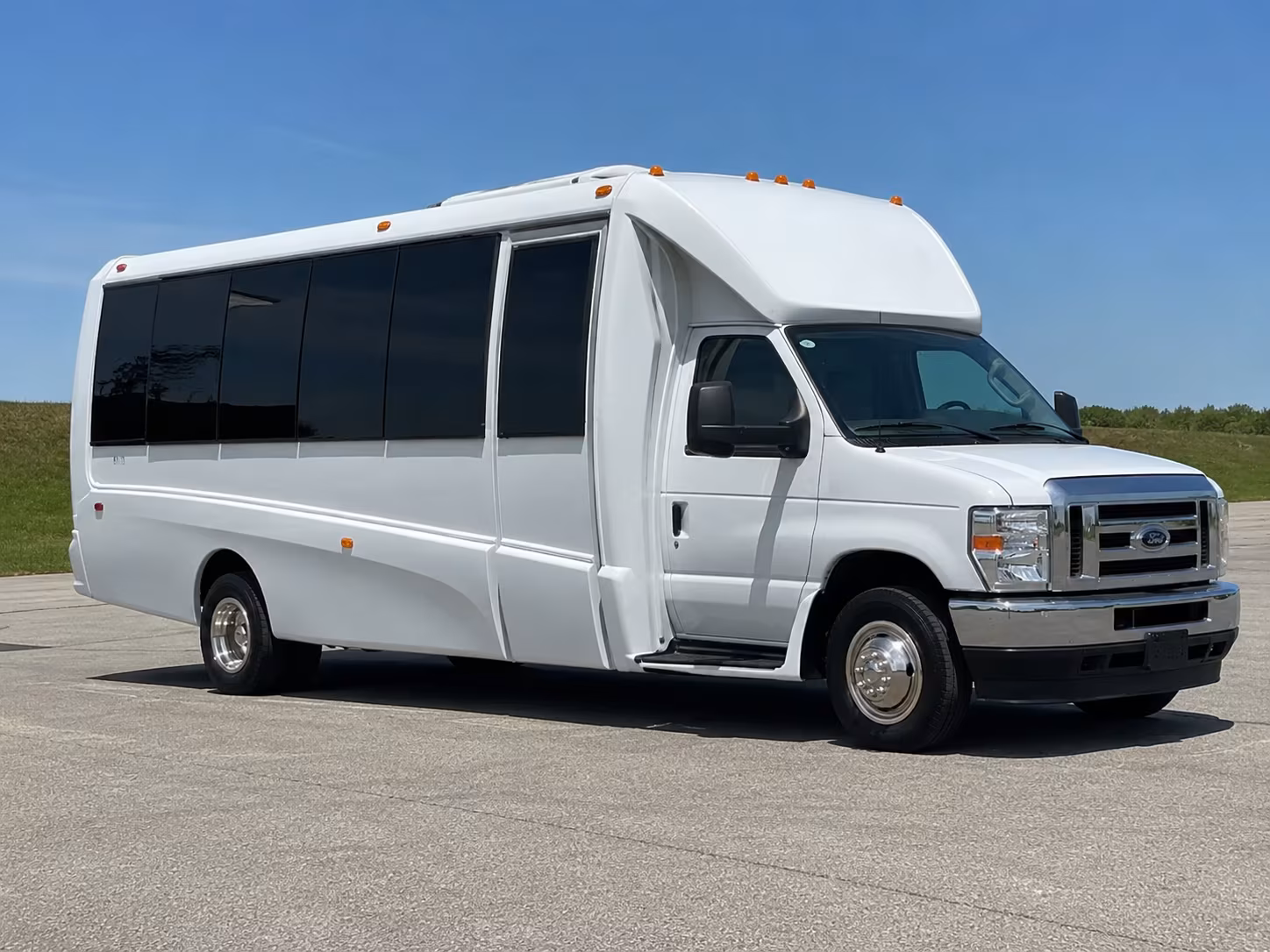 party buses for bachelorette nights and birthday celebrations in cape coral