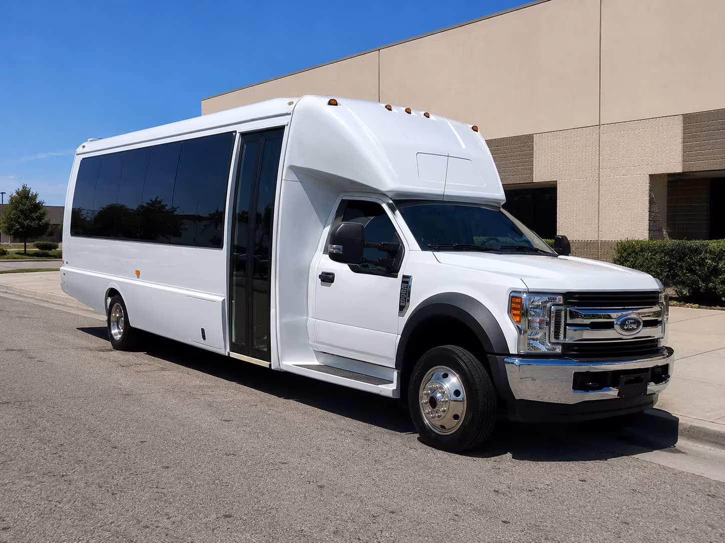 wedding and rehearsal bus rentals that keep cape coral celebrations on schedule