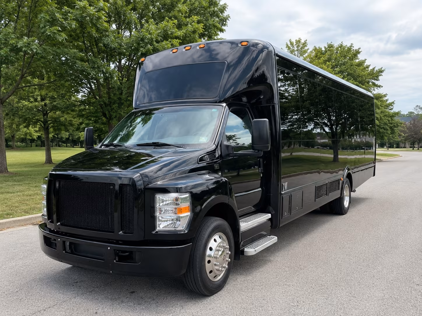 wine festival bus rentals for cape coral groups heading to southwest florida events